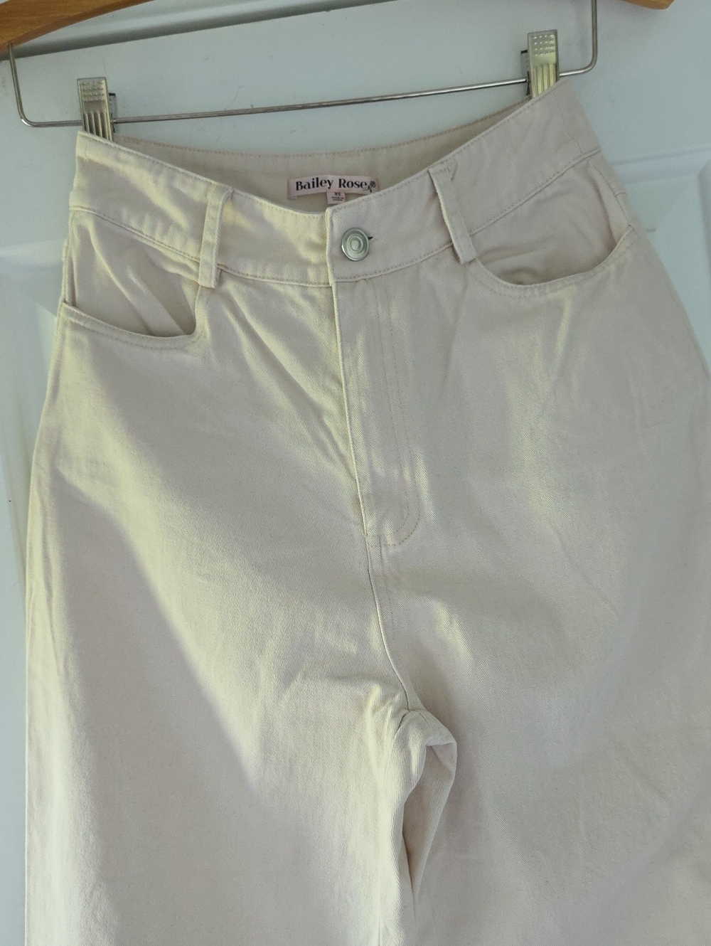 Bailey Rose... High-Rise Wide Leg Pants - Cream - Picture 3 of 9